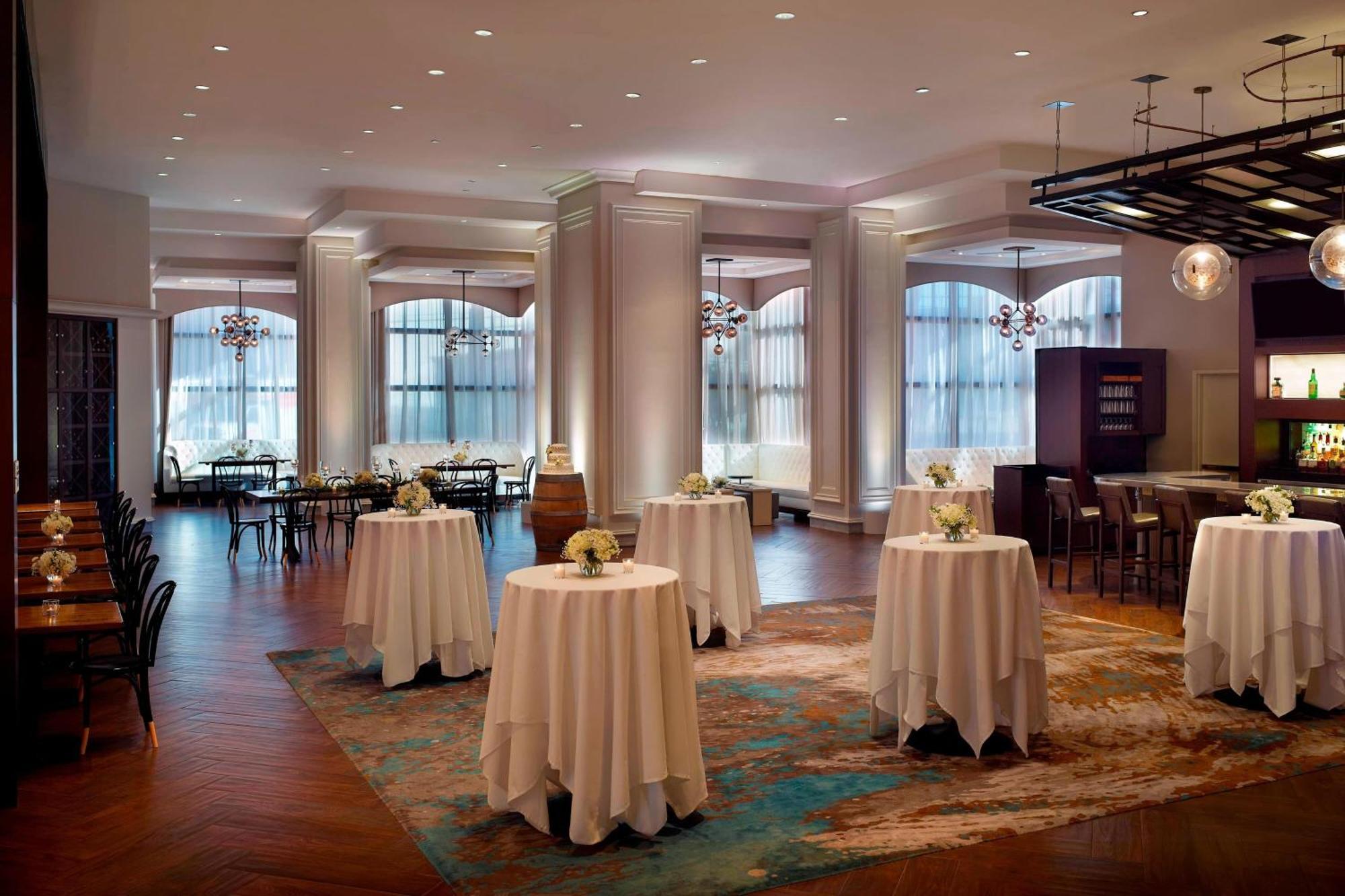 New Orleans Marriott Metairie At Lakeway Екстериор снимка