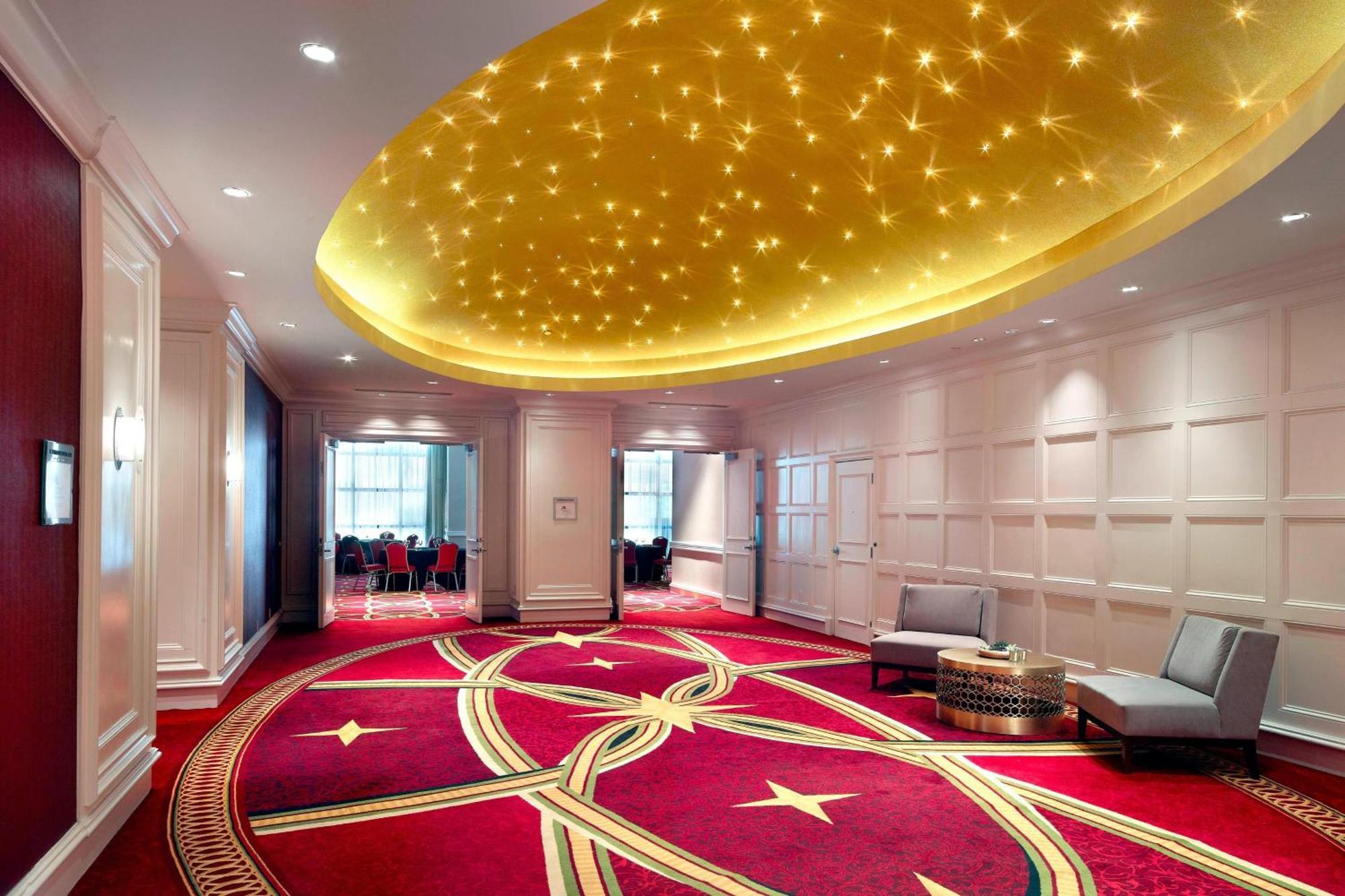 New Orleans Marriott Metairie At Lakeway Екстериор снимка