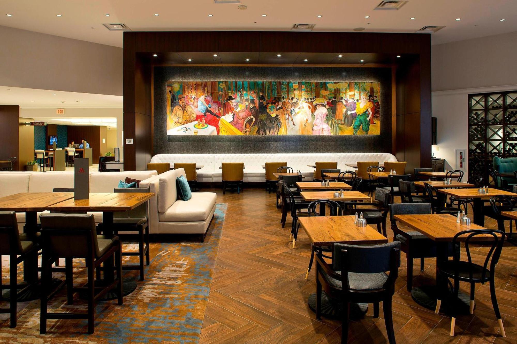 New Orleans Marriott Metairie At Lakeway Екстериор снимка