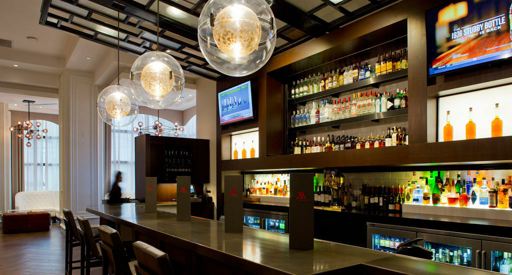 New Orleans Marriott Metairie At Lakeway Екстериор снимка